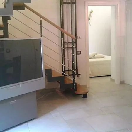 Portico Dei Sassi